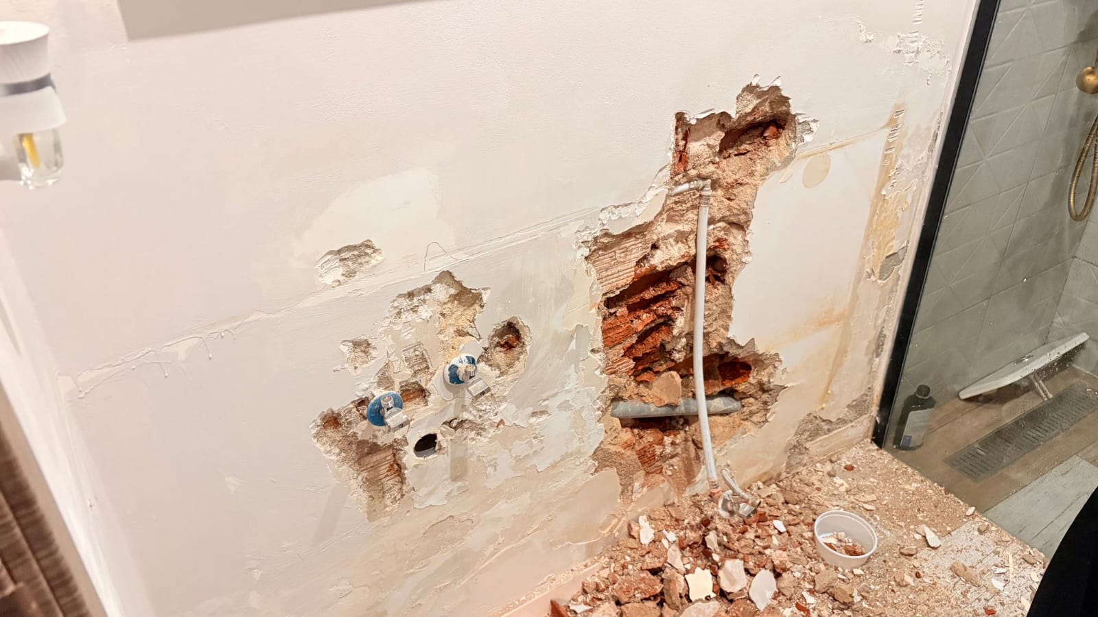 Desatascos urgentes en Terrassa — detección de fugas y tuberías